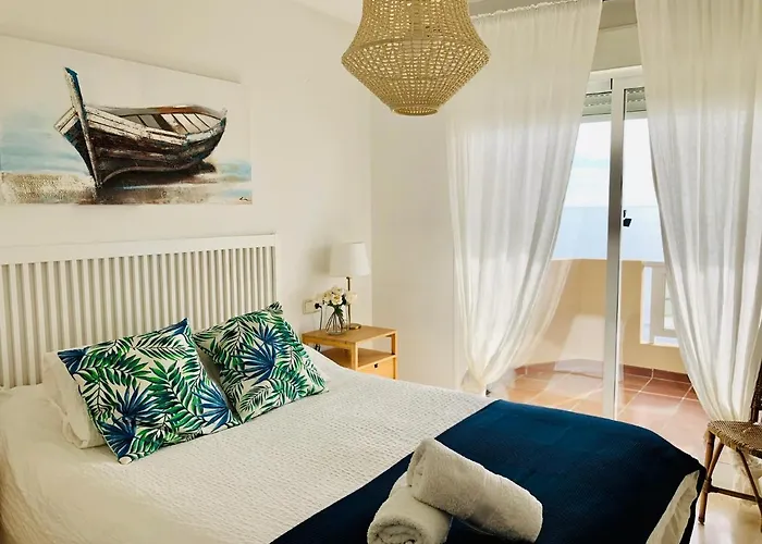 Espectacular 1ª Linea De Playa...te Enamoraras!!! * Фуэнхирола