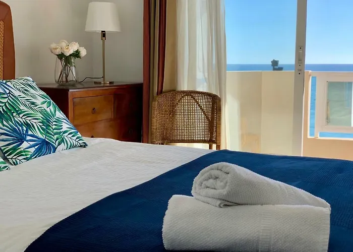 Espectacular 1ª Linea De Playa...te Enamoraras!!! Фуэнхирола